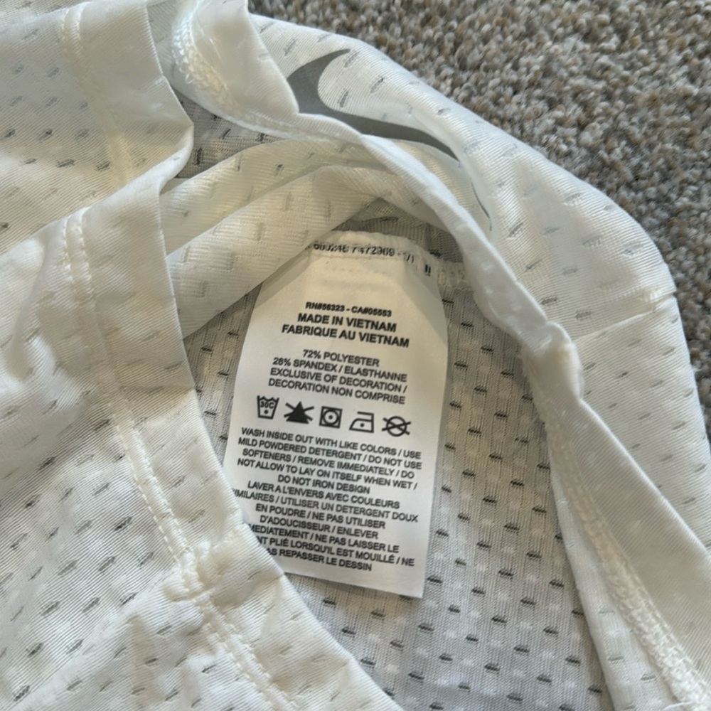NWT Nike Mesh Racerback Tank Top - Picture 5 of 8
